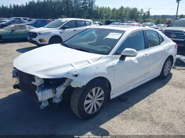 4T1E31AK8LU529949 2020 TOYOTA CAMRY - Image 2