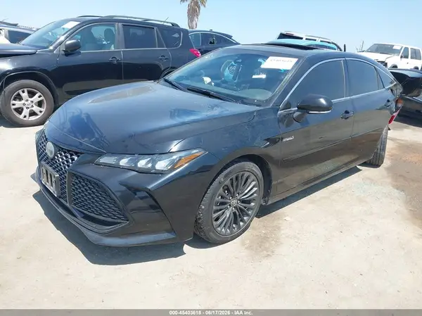 4T1EA1AB4MU006905 2021 TOYOTA AVALON - Image 2