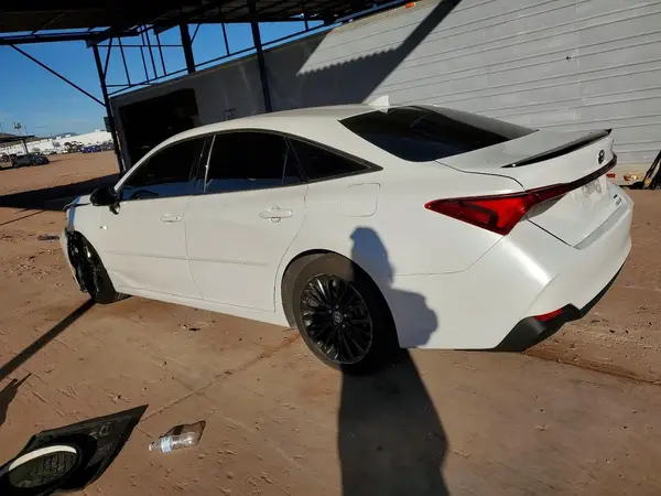 4T1EA1AB5MU006606 2021 TOYOTA AVALON - Image 2