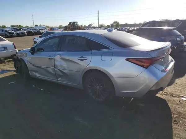 4T1EA1AB7MU005523 2021 TOYOTA AVALON - Image 2