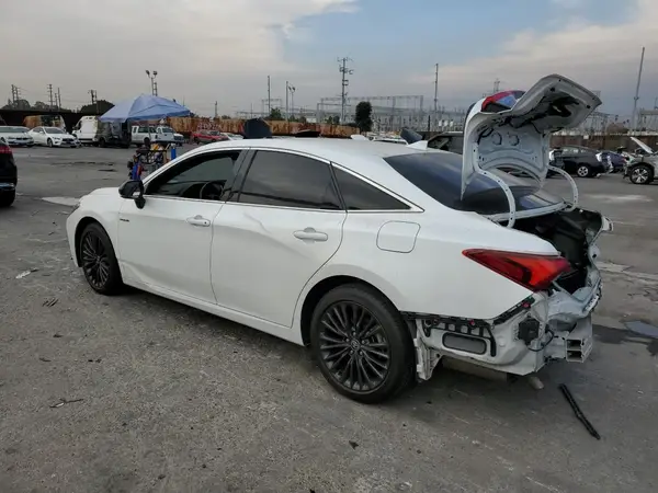 4T1EA1AB8MU001657 2021 TOYOTA AVALON - Image 2