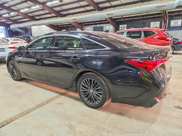 4T1EA1AB9MU005247 2021 TOYOTA AVALON - Image 2