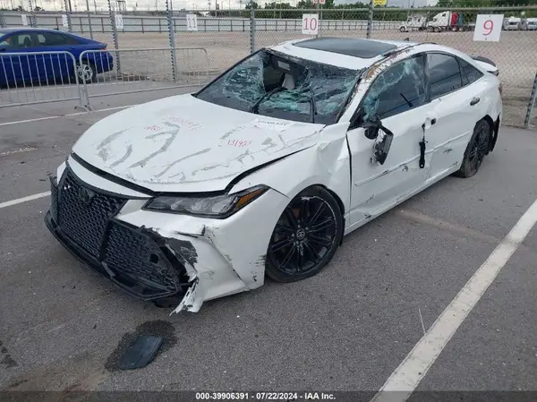 4T1EZ1FB1MU056517 2021 TOYOTA AVALON - Image 2