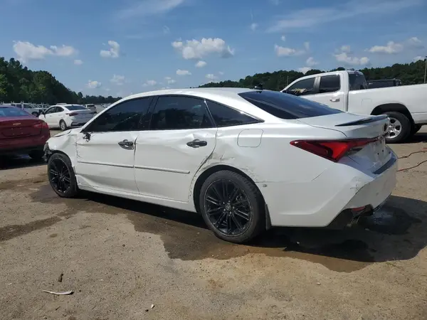 4T1EZ1FB2MU067543 2021 TOYOTA AVALON - Image 2