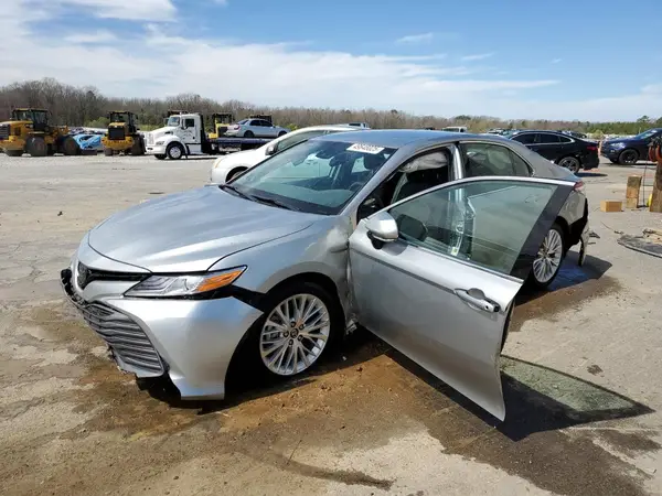 4T1F11AK0LU940000 2020 TOYOTA CAMRY - Image 1
