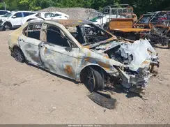 4T1F11AK0NU003618 2022 TOYOTA CAMRY