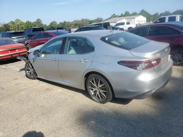 4T1F11AK0PU085241 2023 TOYOTA CAMRY - Image 2