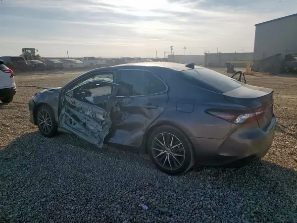4T1F11AK0PU172329 2023 TOYOTA CAMRY - Image 2