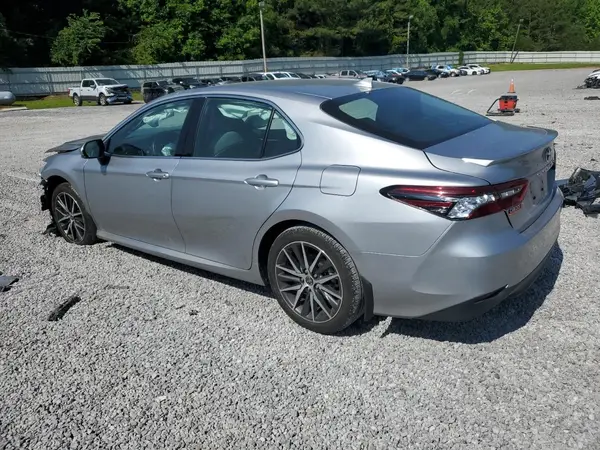 4T1F11AK0PU764121 2023 TOYOTA CAMRY - Image 2