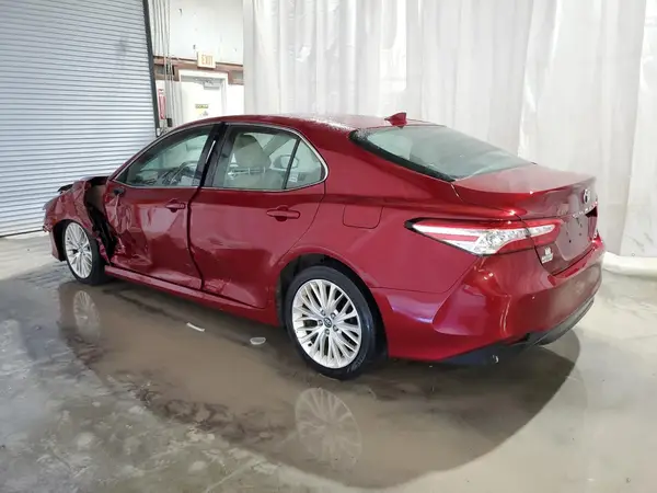 4T1F11AK1LU300927 2020 TOYOTA CAMRY - Image 2