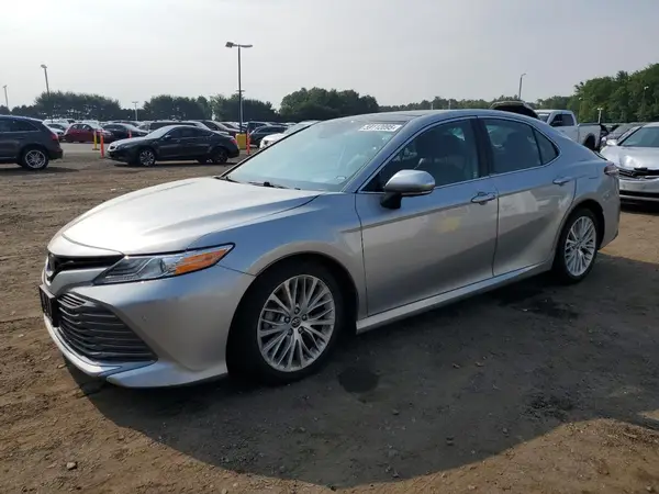 4T1F11AK1LU302984 2020 TOYOTA CAMRY - Image 1