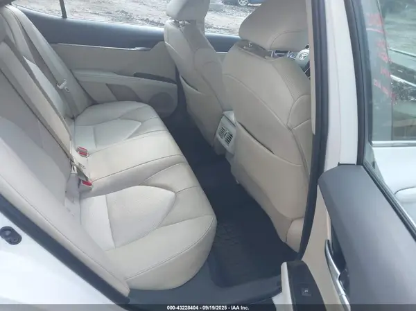 4T1F11AK1LU355099 2020 TOYOTA CAMRY - Image 8