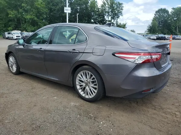 4T1F11AK1LU959333 2020 TOYOTA CAMRY - Image 2