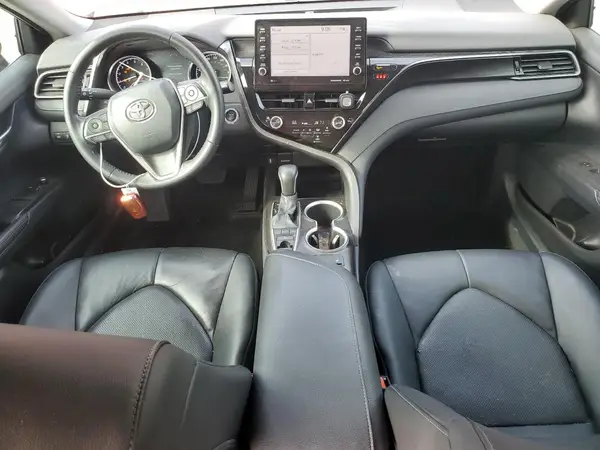 4T1F11AK1MU527620 2021 TOYOTA CAMRY - Image 8