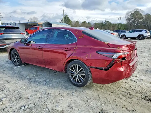 4T1F11AK1NU019746 2022 TOYOTA CAMRY - Image 2