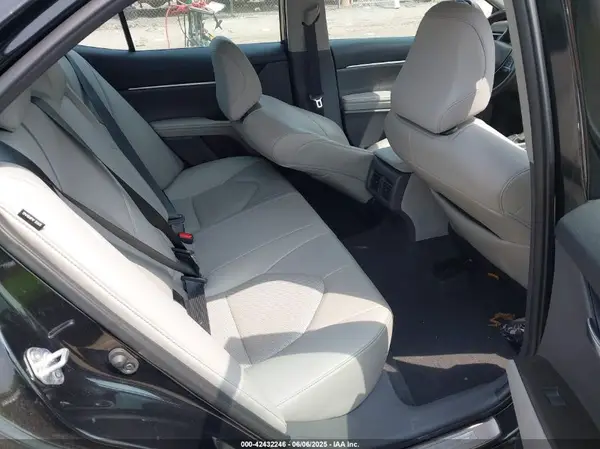 4T1F11AK1PU766198 2023 TOYOTA CAMRY - Image 8