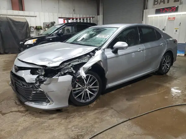 4T1F11AK1PU780019 2023 TOYOTA CAMRY - Image 1