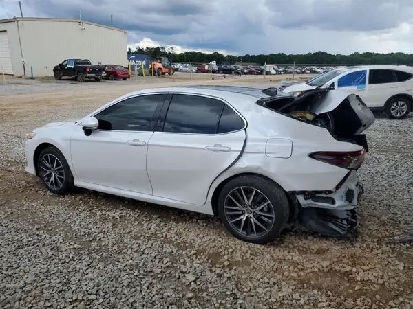 4T1F11AK1PU829431 2023 TOYOTA CAMRY - Image 2