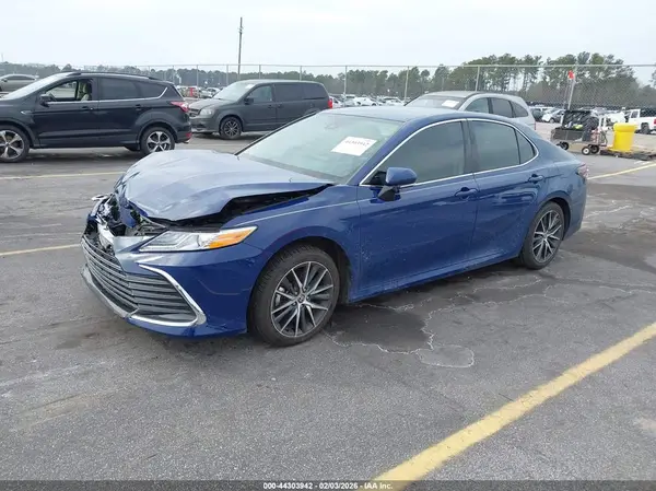 4T1F11AK1RU218219 2024 TOYOTA CAMRY - Image 2