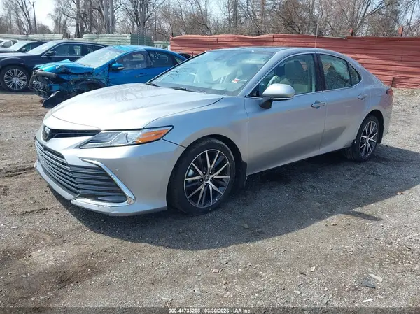 4T1F11AK1RU852873 2024 TOYOTA CAMRY - Image 2