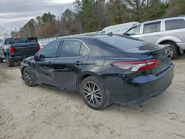 4T1F11AK1RU892984 2024 TOYOTA CAMRY - Image 2