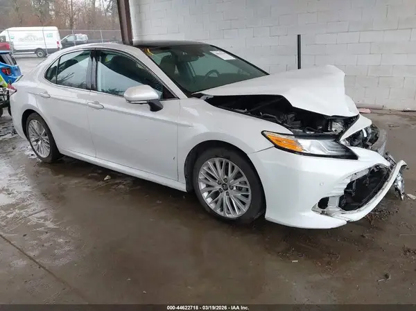 4T1F11AK2LU319471 2020 TOYOTA CAMRY - Image 1