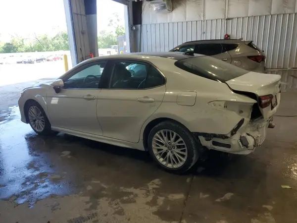 4T1F11AK2LU400230 2020 TOYOTA CAMRY - Image 2