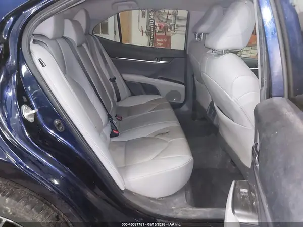 4T1F11AK2MU473213 2021 TOYOTA CAMRY - Image 8