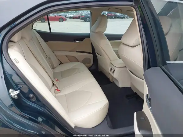 4T1F11AK2MU565115 2021 TOYOTA CAMRY - Image 8