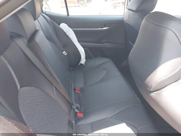 4T1F11AK2NU710770 2022 TOYOTA CAMRY - Image 8