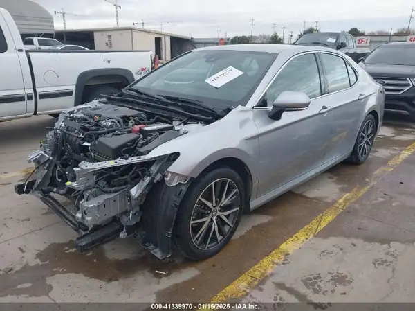 4T1F11AK2RU854275 2024 TOYOTA CAMRY - Image 2