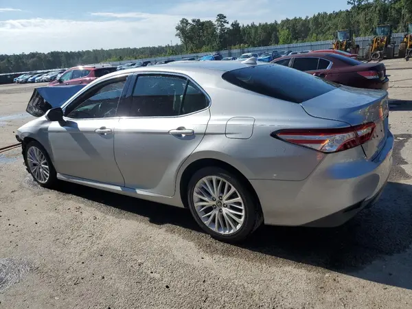 4T1F11AK3LU364810 2020 TOYOTA CAMRY - Image 2