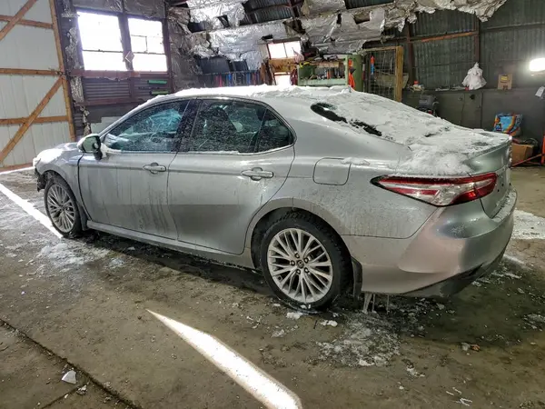 4T1F11AK3LU875546 2020 TOYOTA CAMRY - Image 2