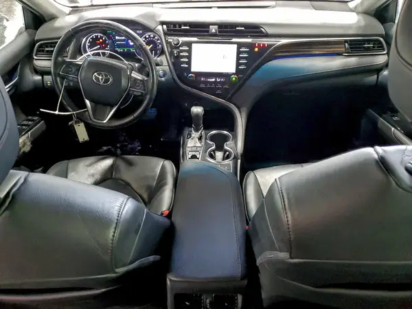 4T1F11AK3LU875546 2020 TOYOTA CAMRY - Image 8