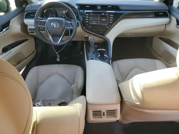 4T1F11AK3LU987604 2020 TOYOTA CAMRY - Image 8