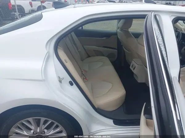 4T1F11AK3LU993435 2020 TOYOTA CAMRY - Image 8