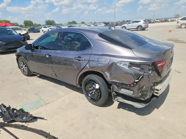 4T1F11AK3PU186791 2023 TOYOTA CAMRY - Image 2