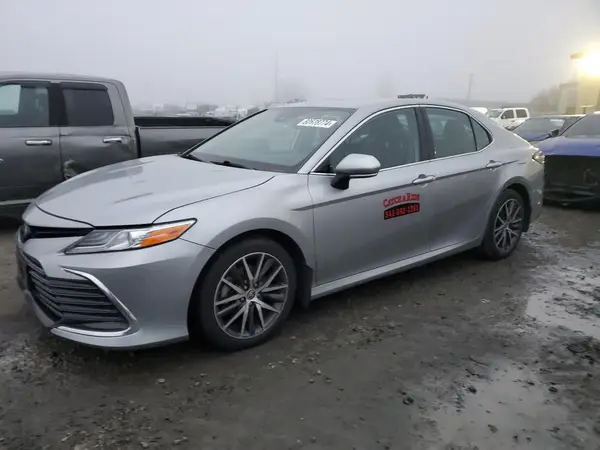 4T1F11AK3PU734157 2023 TOYOTA CAMRY - Image 1