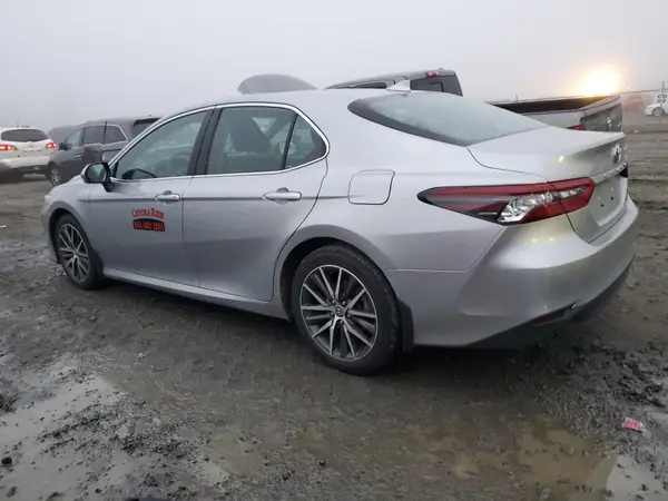 4T1F11AK3PU734157 2023 TOYOTA CAMRY - Image 2