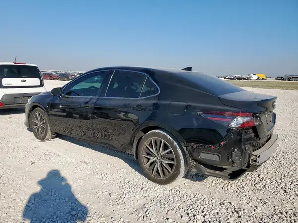 4T1F11AK3PU835425 2023 TOYOTA CAMRY - Image 2