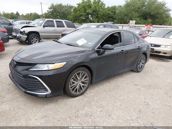 4T1F11AK3RU888662 2024 TOYOTA CAMRY - Image 2