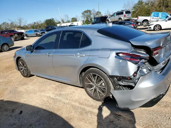 4T1F11AK3RU905833 2024 TOYOTA CAMRY - Image 2