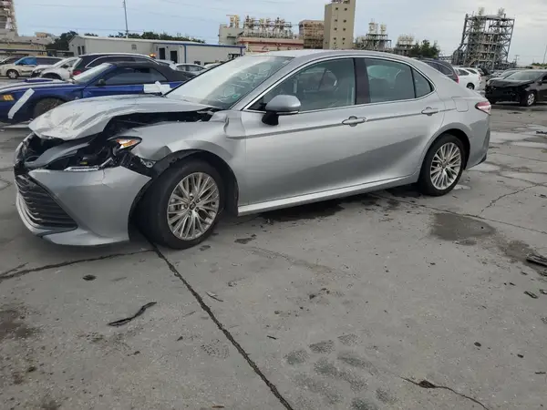 4T1F11AK4LU389148 2020 TOYOTA CAMRY - Image 1