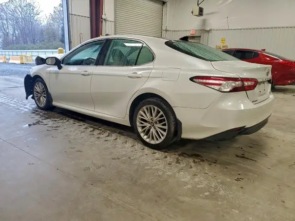 4T1F11AK4LU857380 2020 TOYOTA CAMRY - Image 2