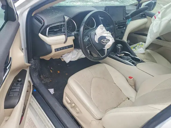 4T1F11AK4MU534111 2021 TOYOTA CAMRY - Image 8