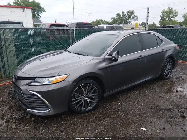 4T1F11AK4PU128012 2023 TOYOTA CAMRY - Image 2
