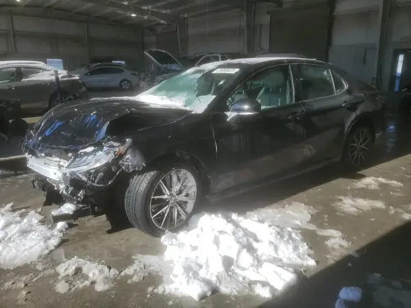 4T1F11AK4PU166095 2023 TOYOTA CAMRY - Image 1