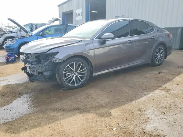 4T1F11AK4PU755891 2023 TOYOTA CAMRY - Image 1