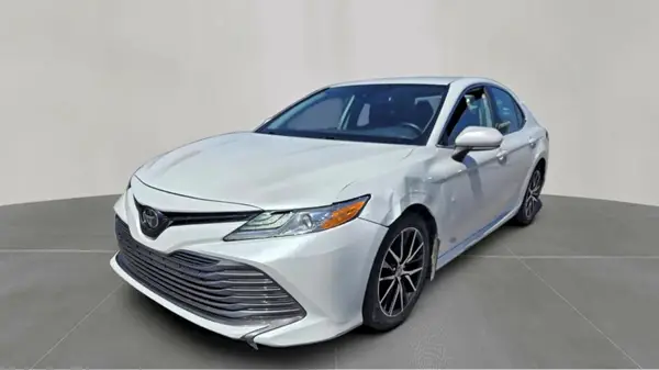 4T1F11AK5LU301353 2020 TOYOTA CAMRY - Image 2