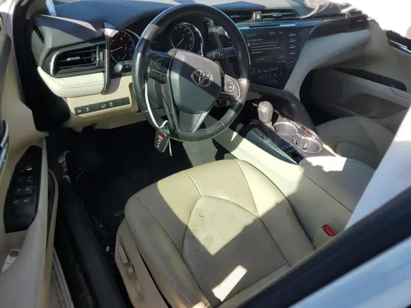 4T1F11AK5LU310585 2020 TOYOTA CAMRY - Image 8